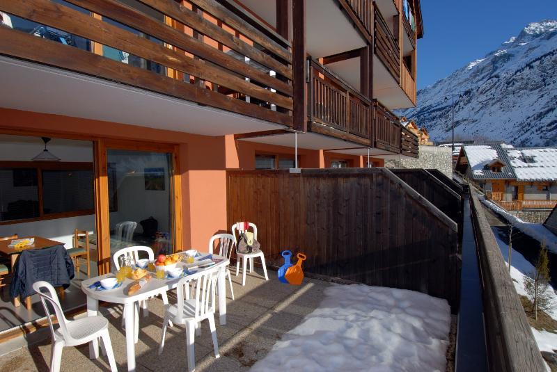 Vacanceole - Le Dome Des Rousses Aparthotel Vaujany Bagian luar foto